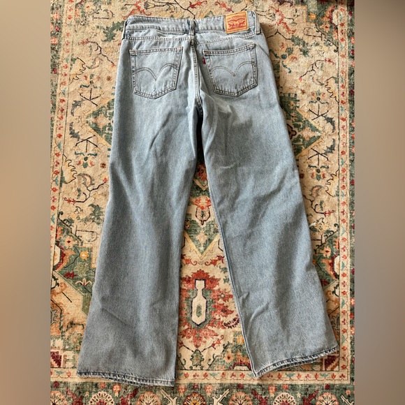Levi's super Low distressed jeans NWOT - Picture 5 of 5